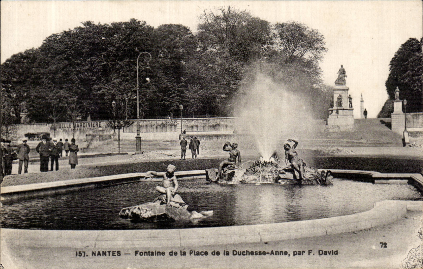 CPA Nantes Fountain of the place of the duchess Anne by F David