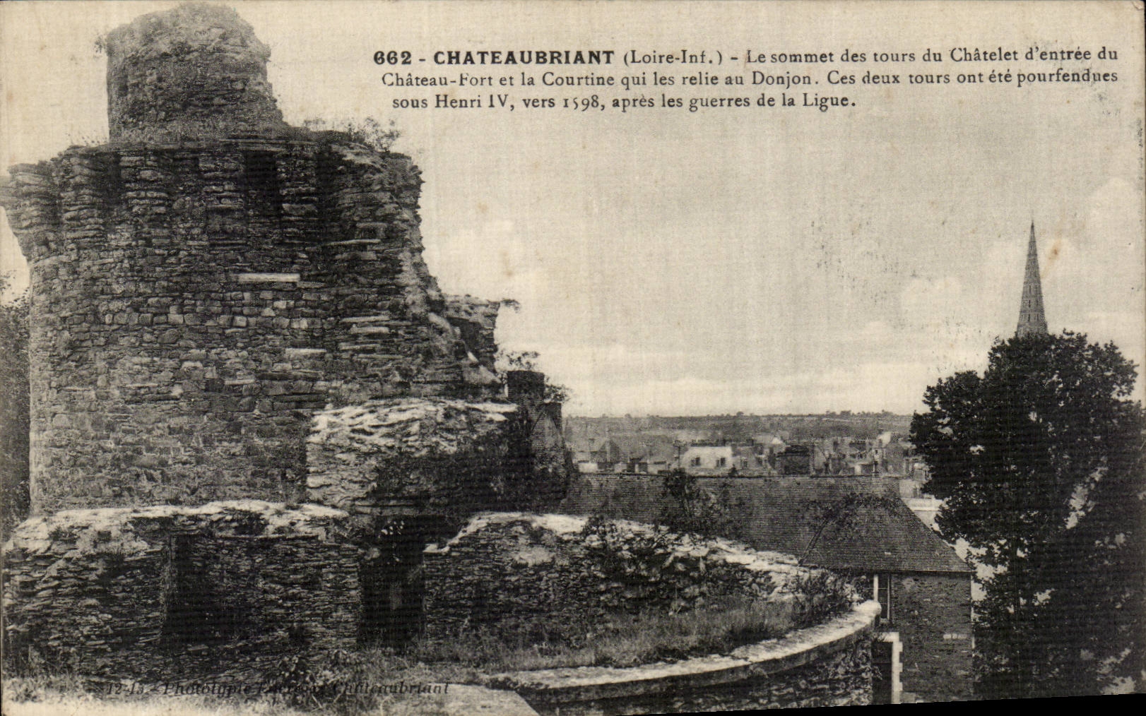 CPA Chateaubriant die Oberseite von Tours von Chatelet