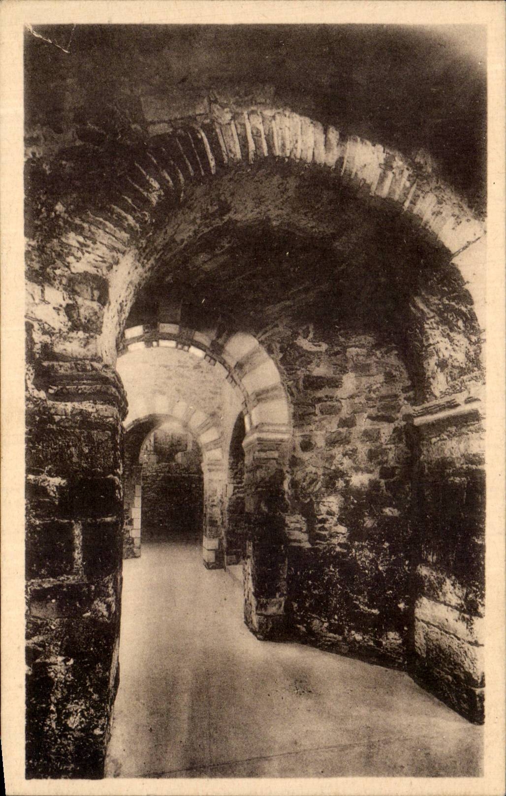 Abteikirche Platz CPA Str-Philbert de Grand Carolingian das gelassene deambulatoire ist