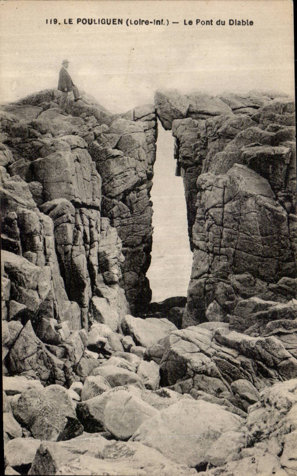 CPA Pouliguen the bridge of the devil