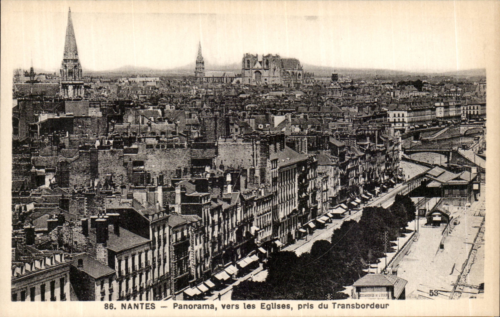 Nantes CPA Panorama towards the churches taken of the transporter