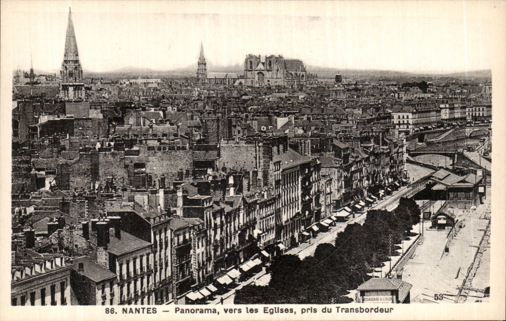 Nantes CPA Panorama towards the churches taken of the transporter