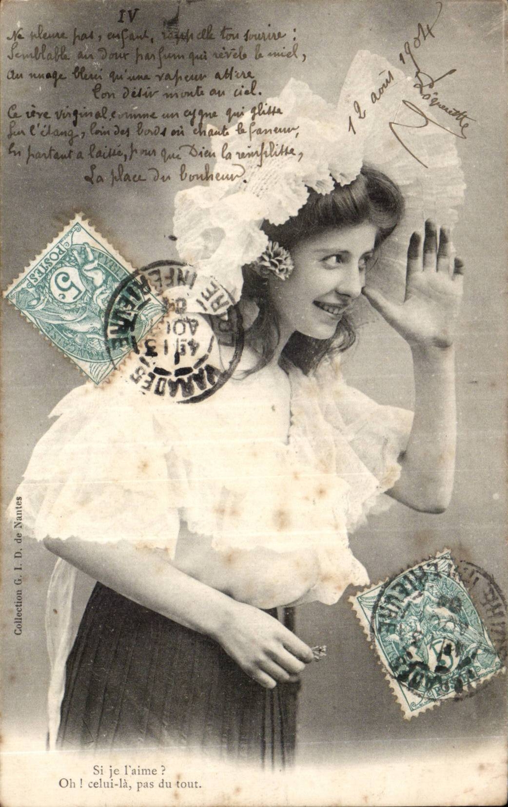 CPA Folklore Woman Costume