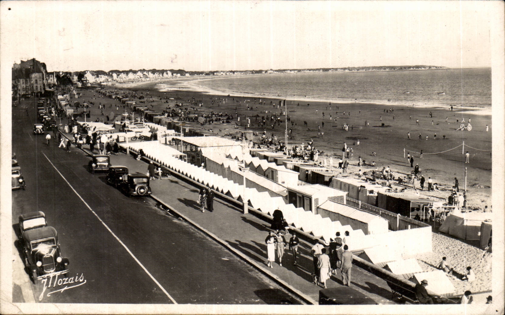 CPA Baule on sea View of the beach