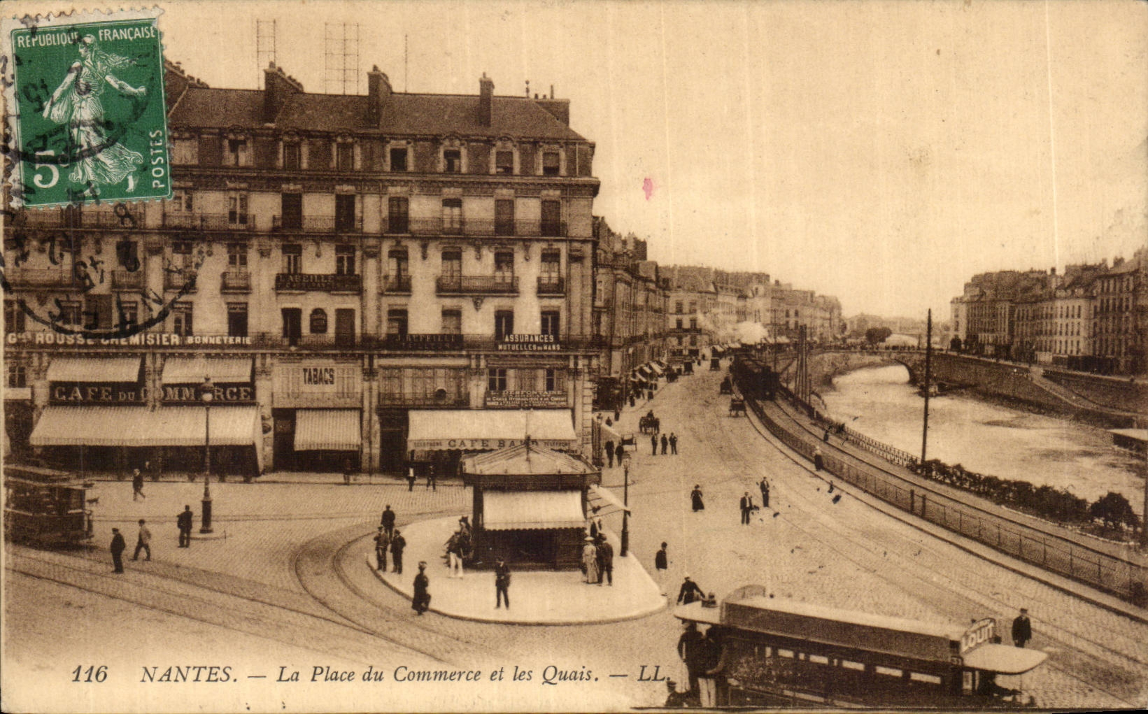 CPA Nantes the place of the trade and the quays Train