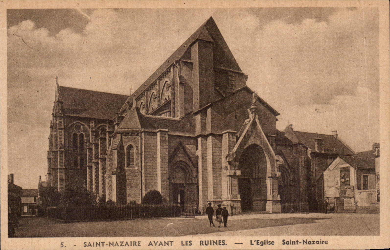 CPA Saint nazaire before the ruins the church Nazaire Saint