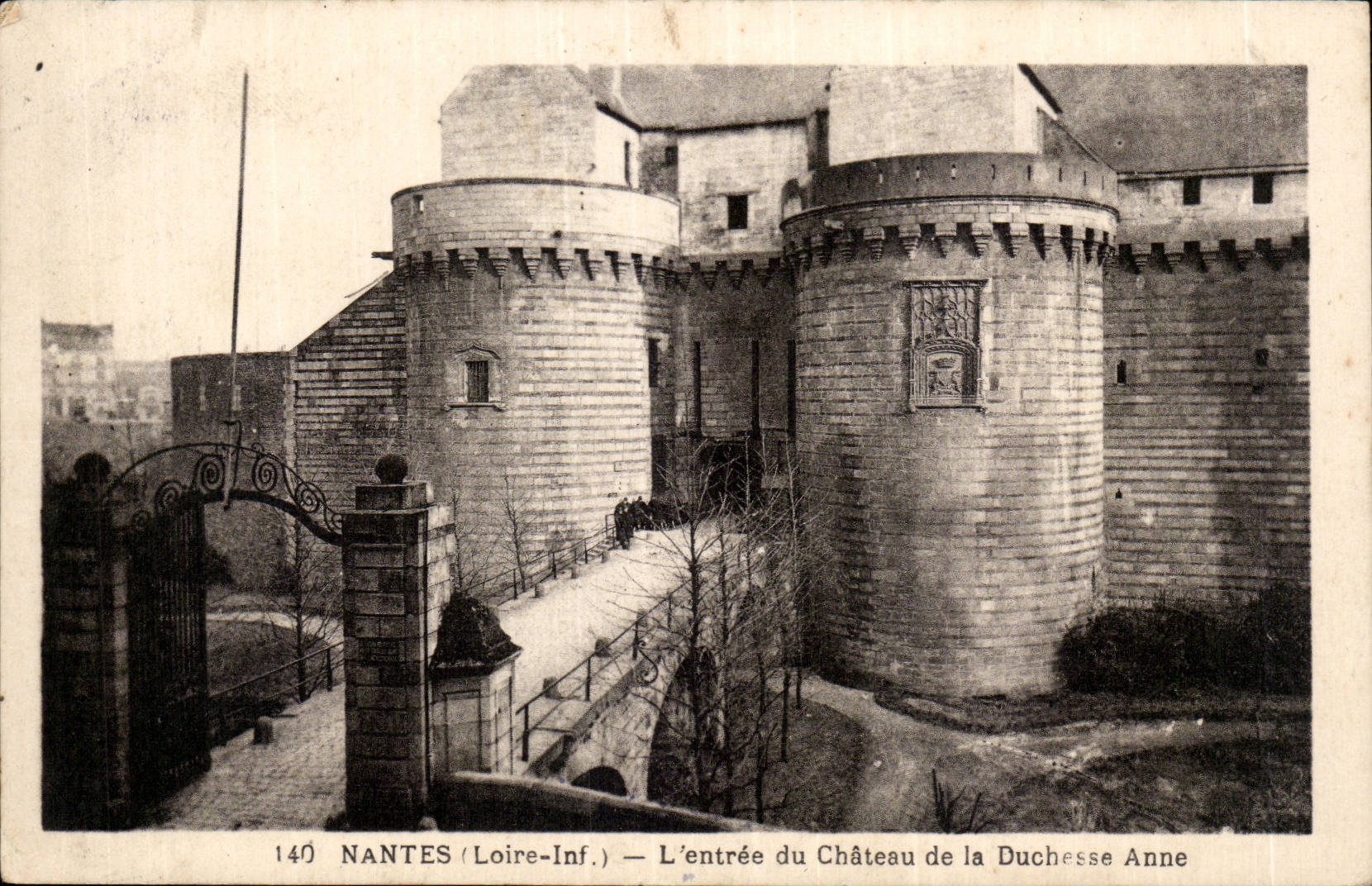 CPA Nantes Entering of the castle of the duchess Anne