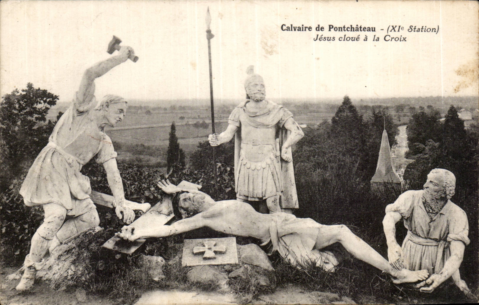 CPA Calvaire of Pontchateau Jesus nails the Cross