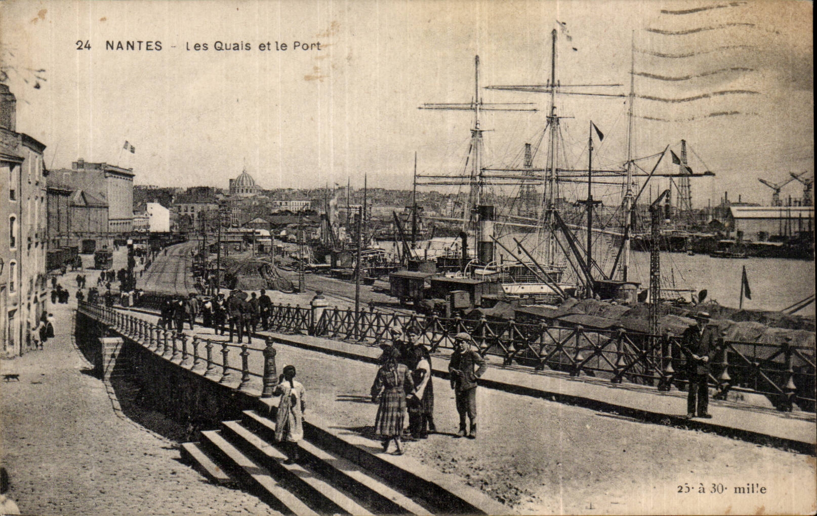 CPA Nantes quays and the port