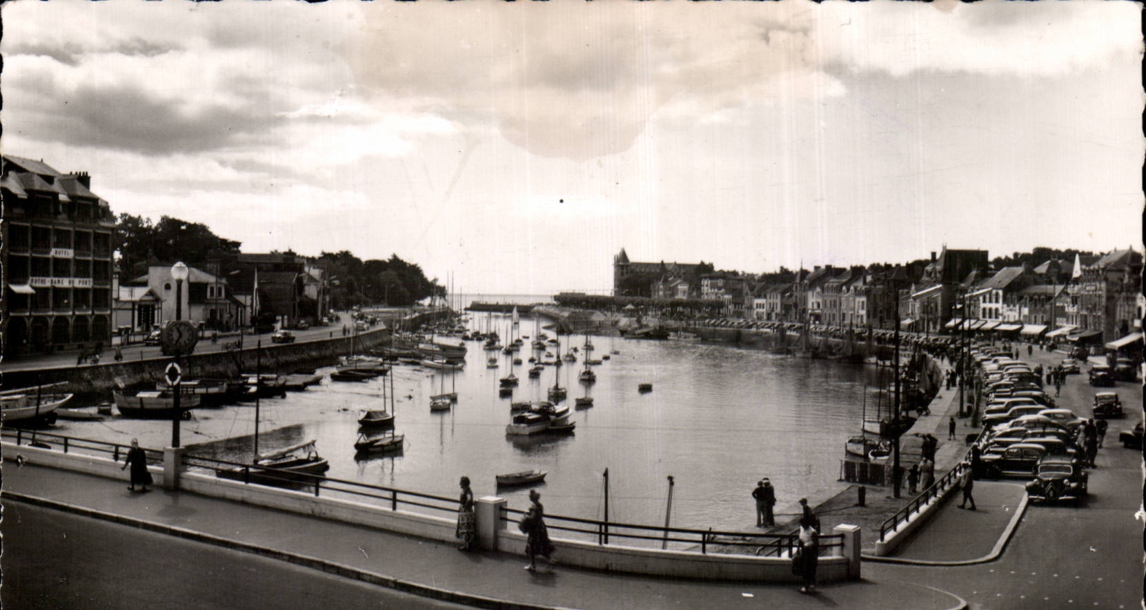 CPSM Pouliguen the port