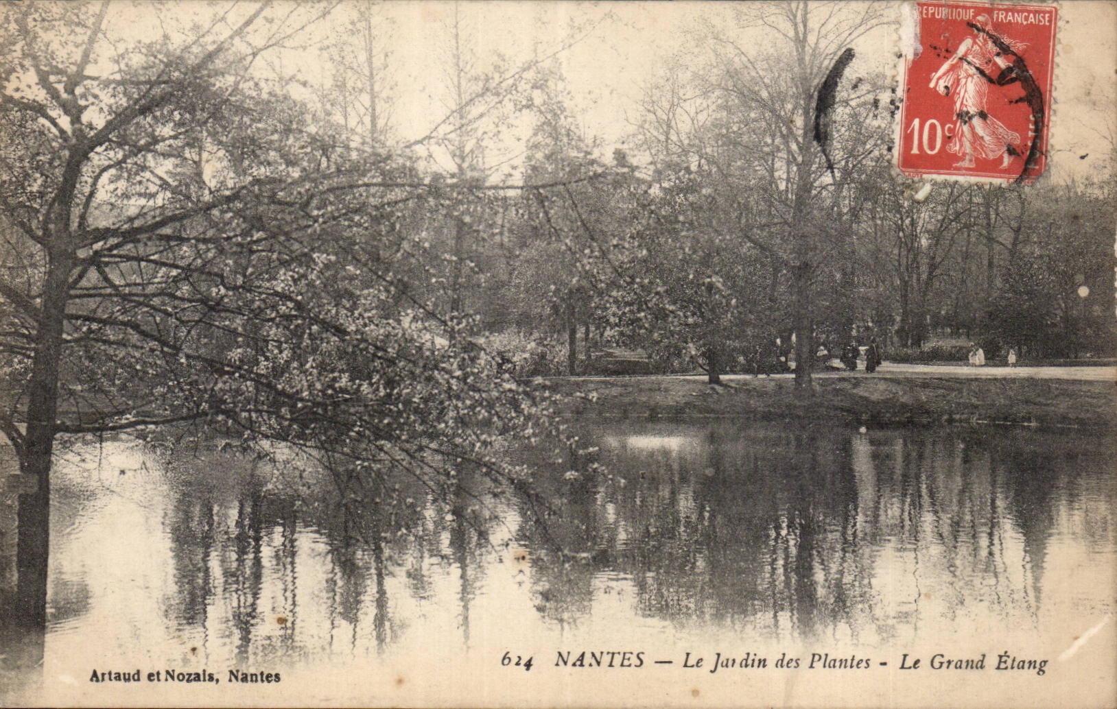 Nantes CPA the botanical garden the large pond