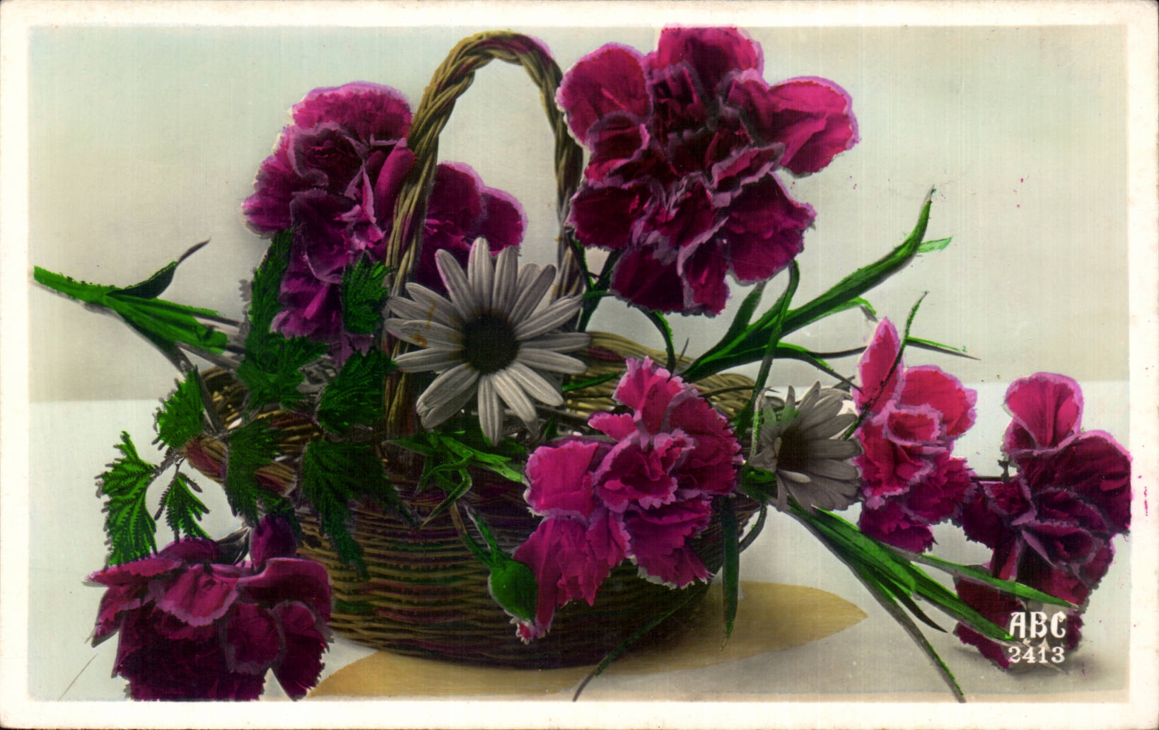 Bluht - Blumen - purpurrote Blumen im Tennisschuh - CPA