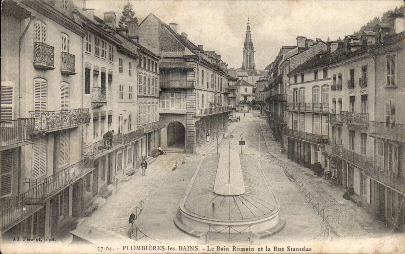 CPA Plombieres les Bains das romische Bad und die Strasse Stanislas