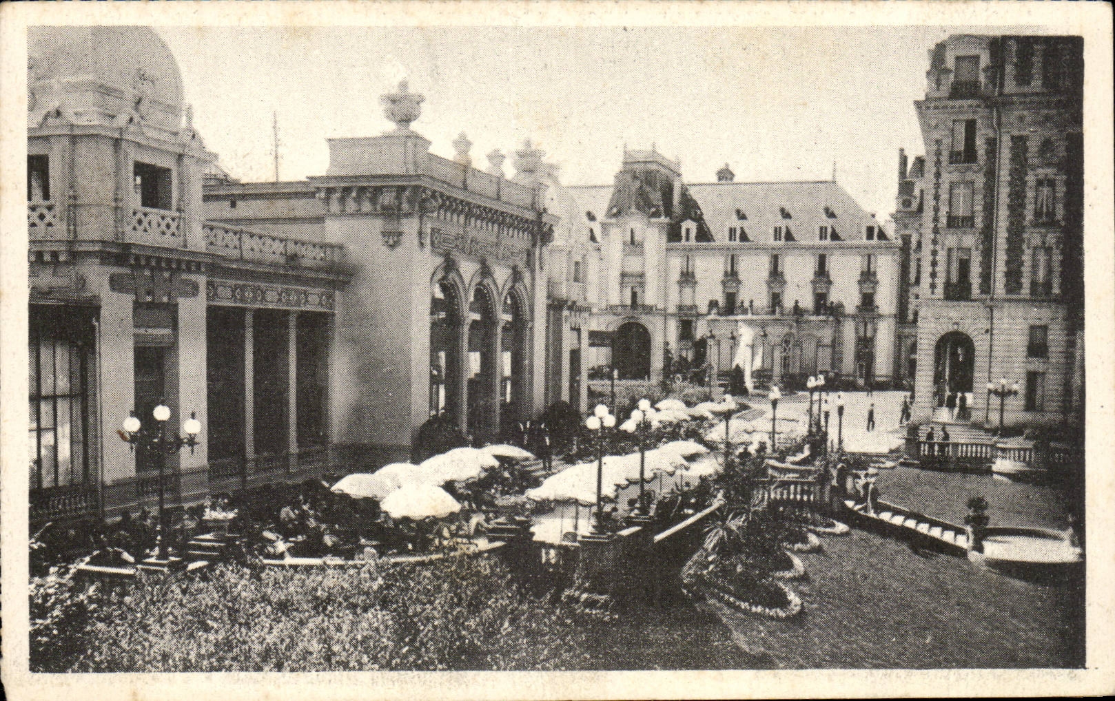 CPA Vittel the terrace of the casino and large hotels