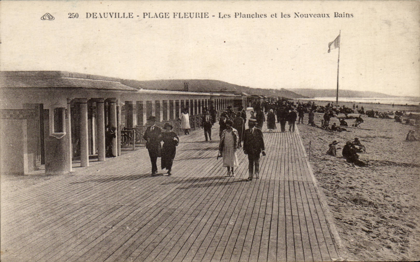 Deauville - Bretter und neue Bader - CPA