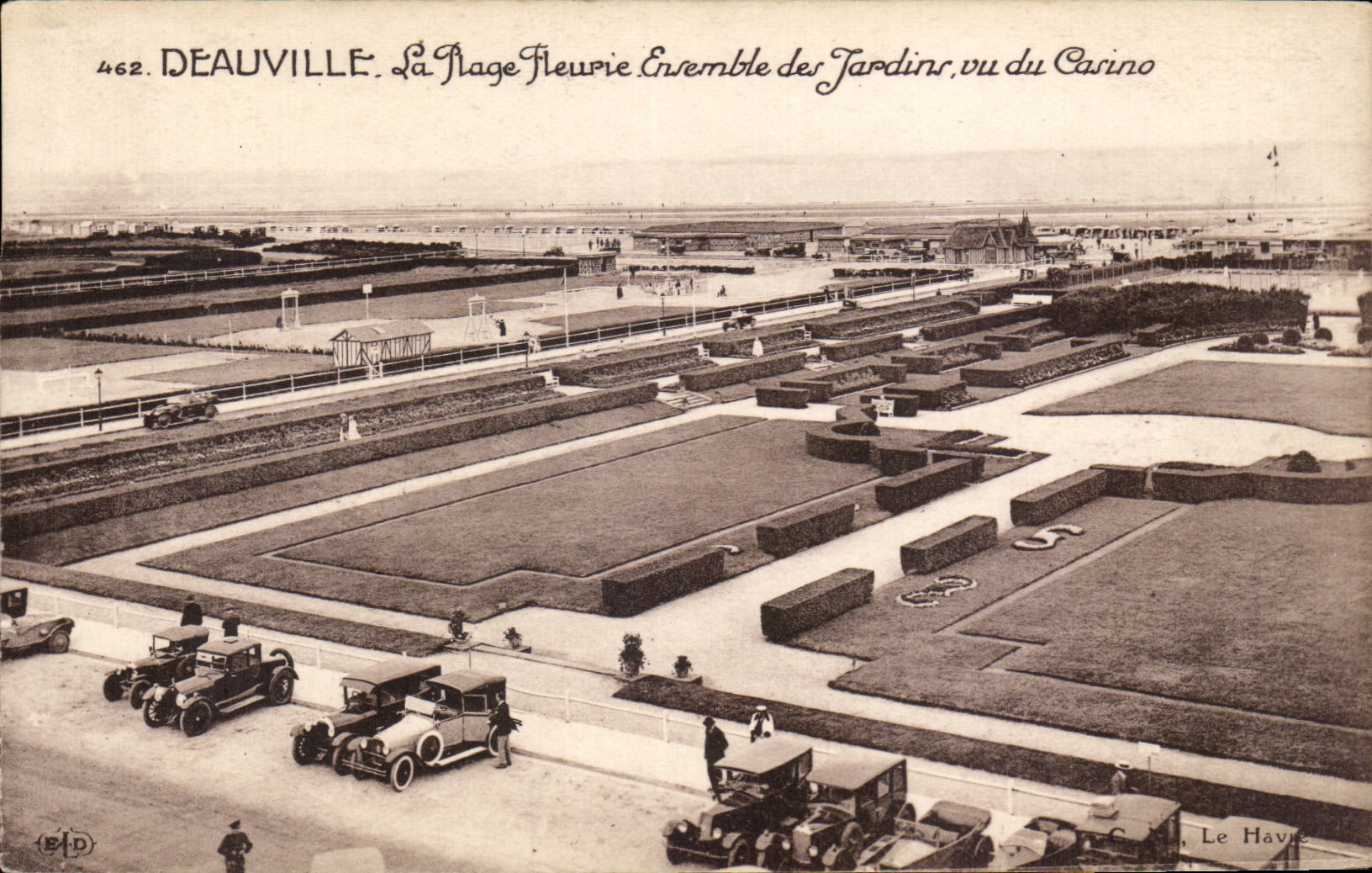 Deauville - der gebluhte Strand - zusammen der Garten - CPA