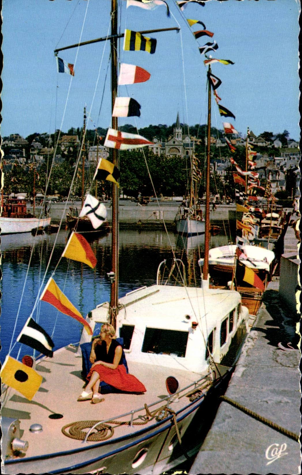 Deauville - der gebluhte Strand - Bassin der Yachten - CPA