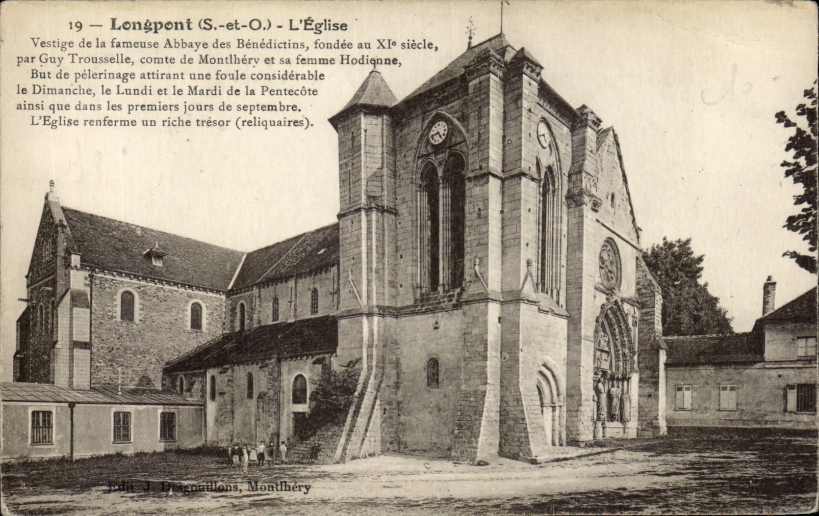 Longpont - L'Eglise - CPA 