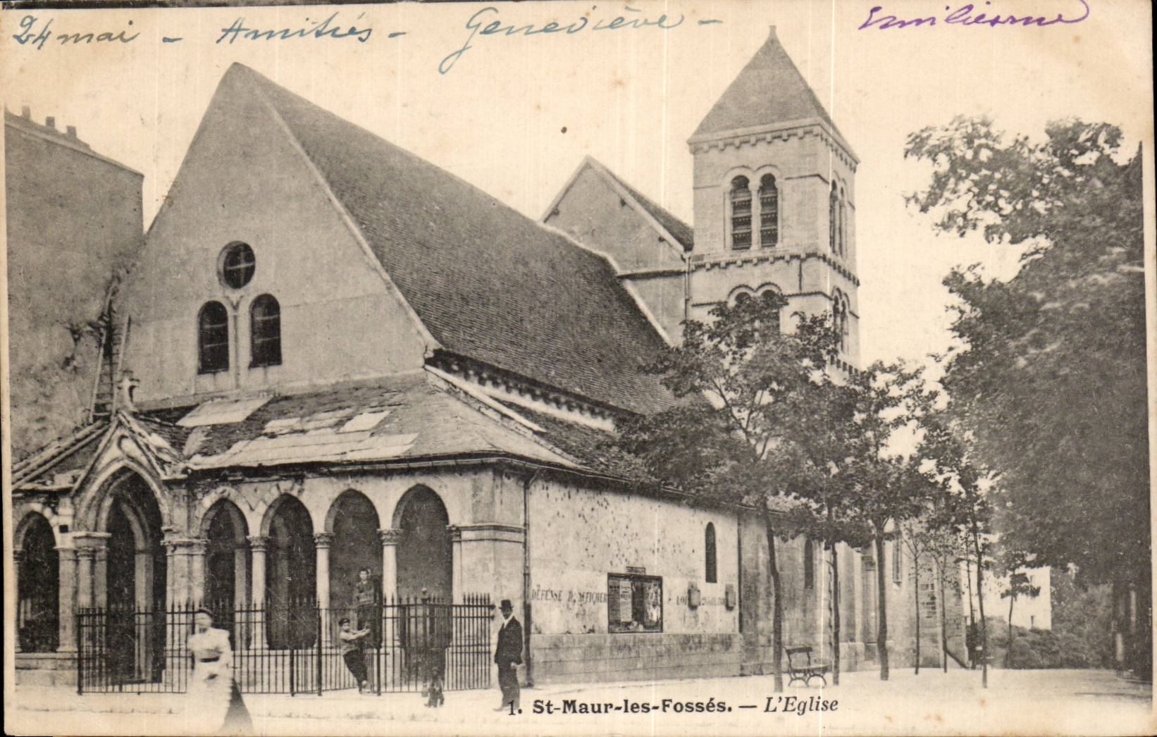 CPA St Maur of the Pits the church