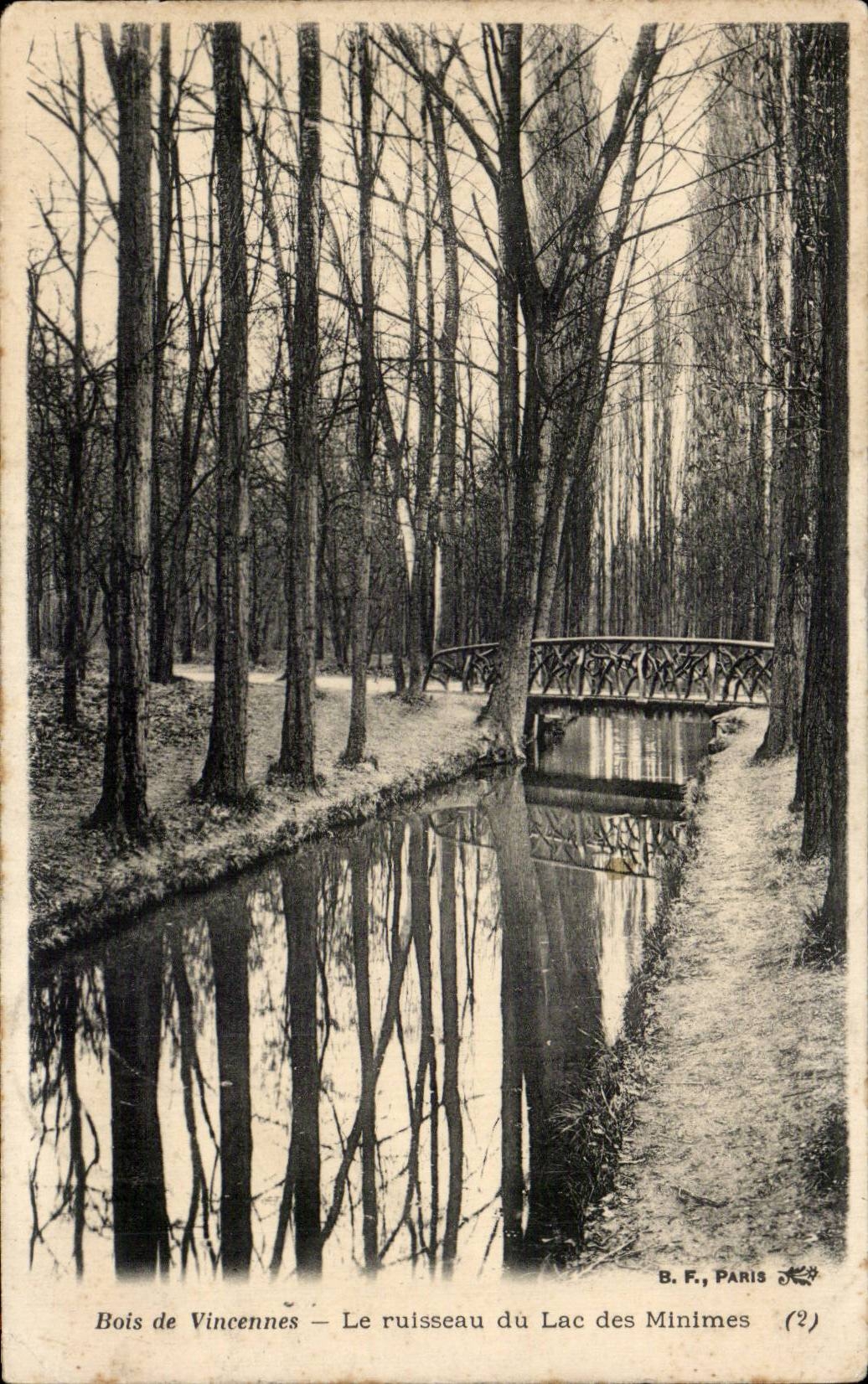 CPA Wood of Vincennes the brook of the lake the Tiny ones