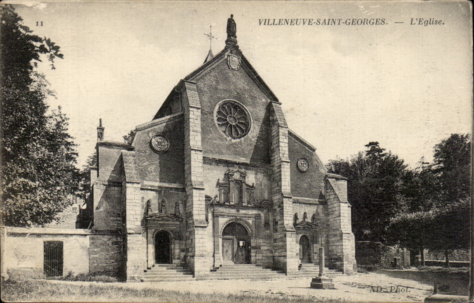 CPA Villeneuve Saint Georges the church