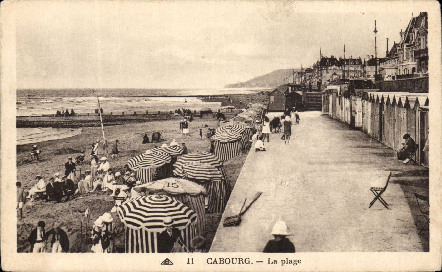 Cabourg CPA der Strand