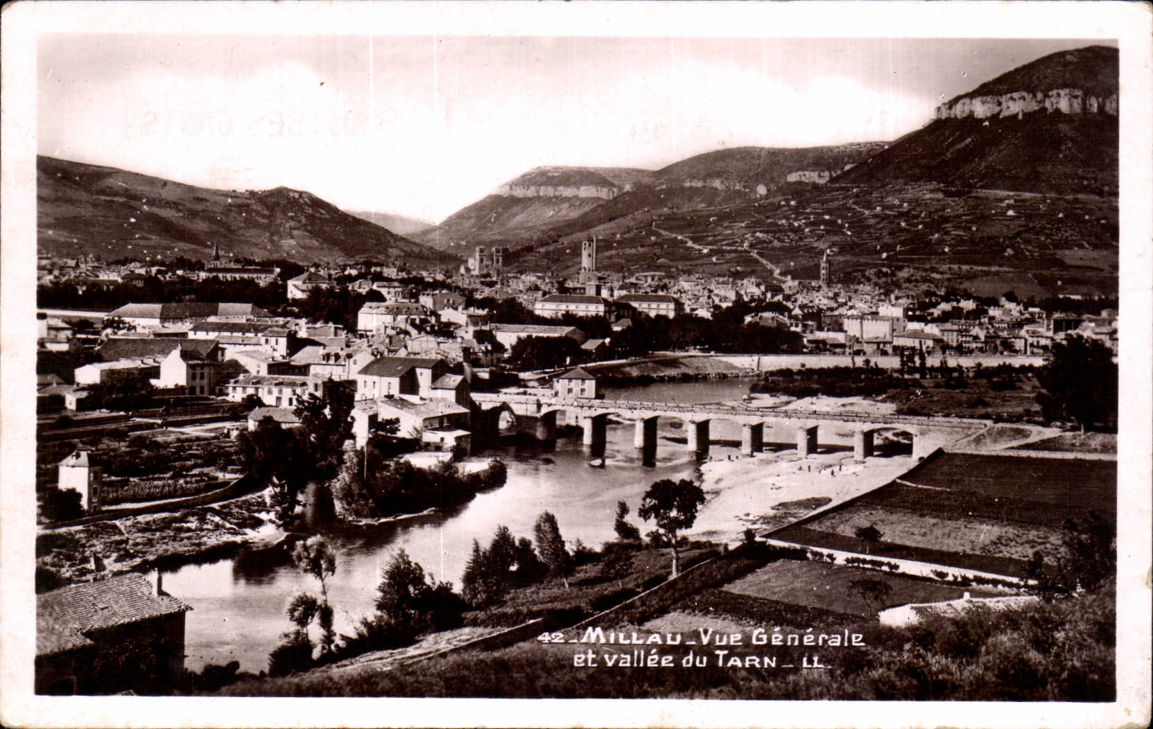 CPA Millau View and valley of the Tarn