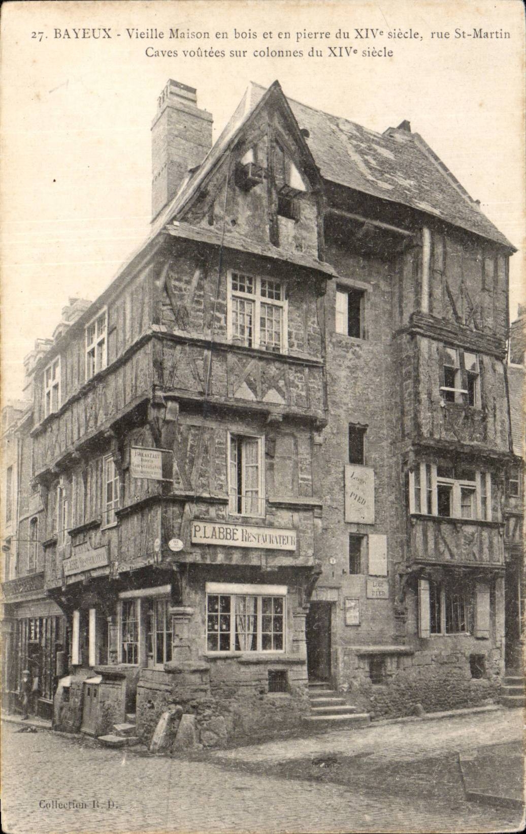 CPA Bayeux Haus von holzernem Street St Martin