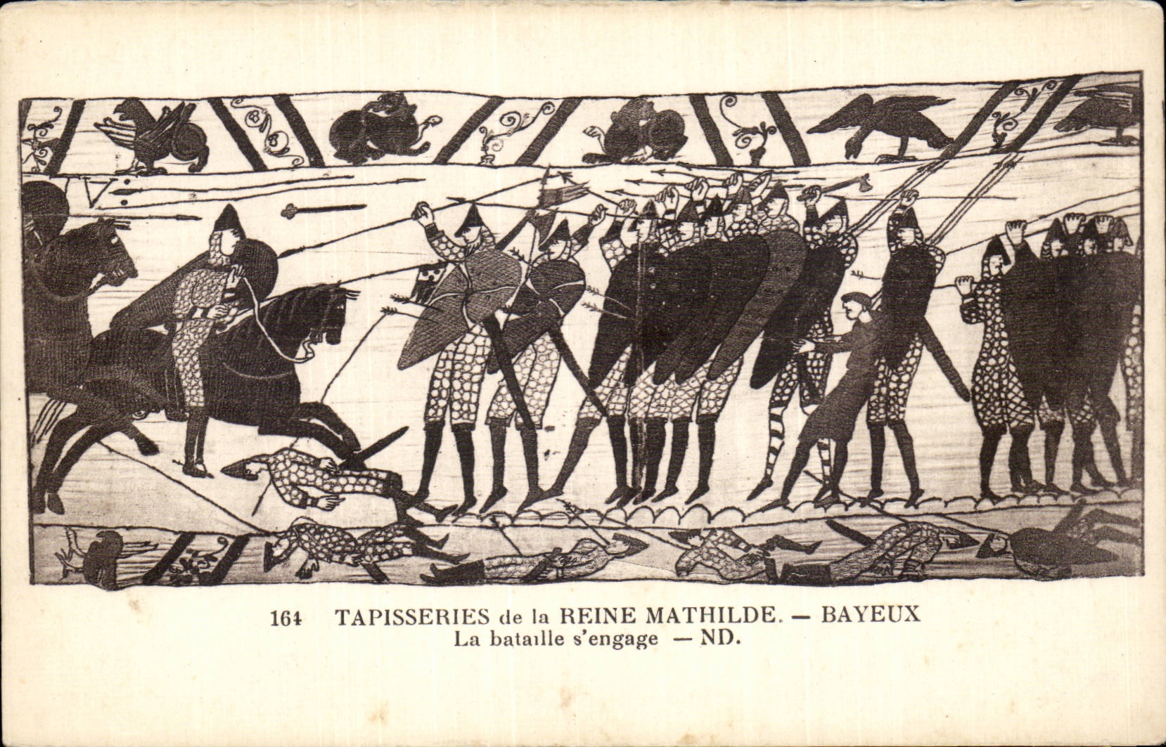 CPA Bayeux Tapisserie of the Mathilde Queen the battle engages