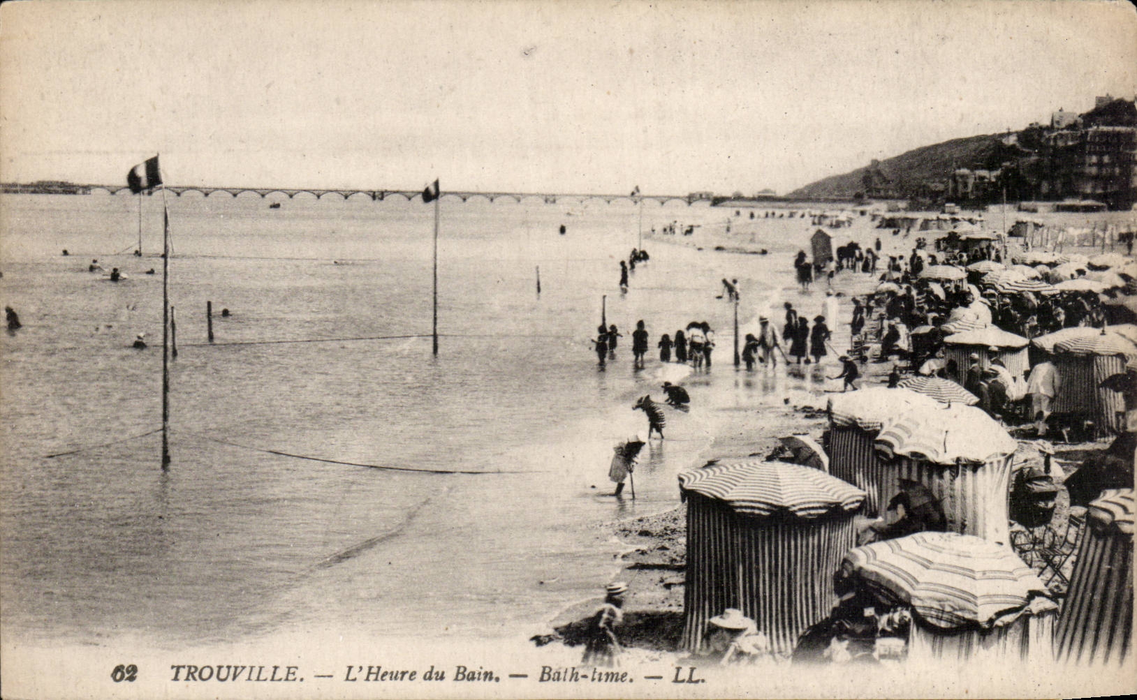 CPA Trouville the hour of the bath