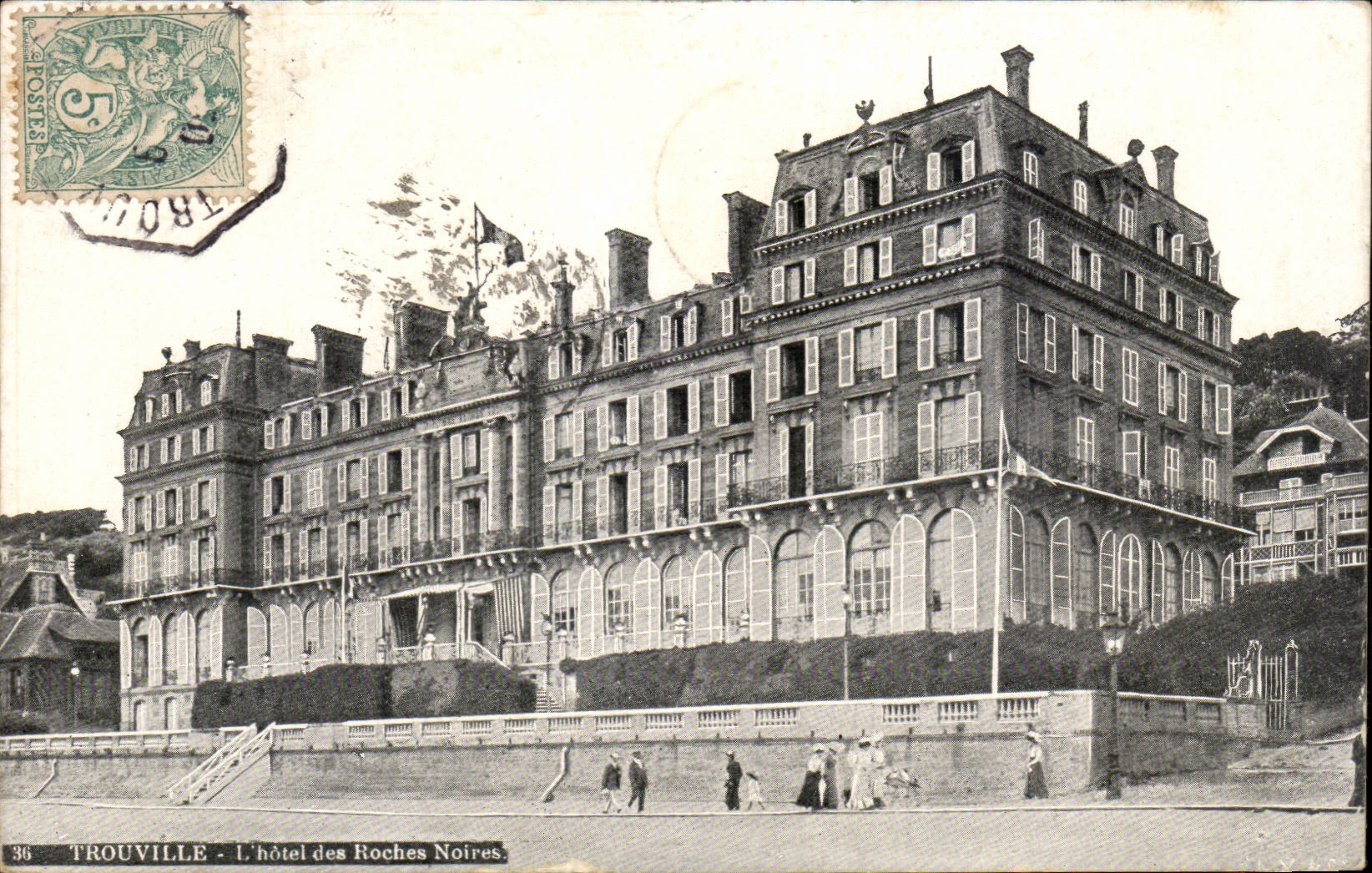 CPA Trouville the hotel of the black Rocks