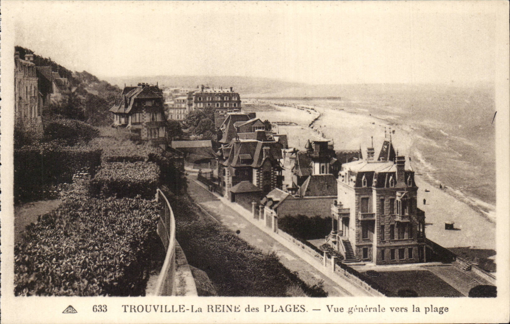 CPA Trouville the queen of the beaches View of the beach