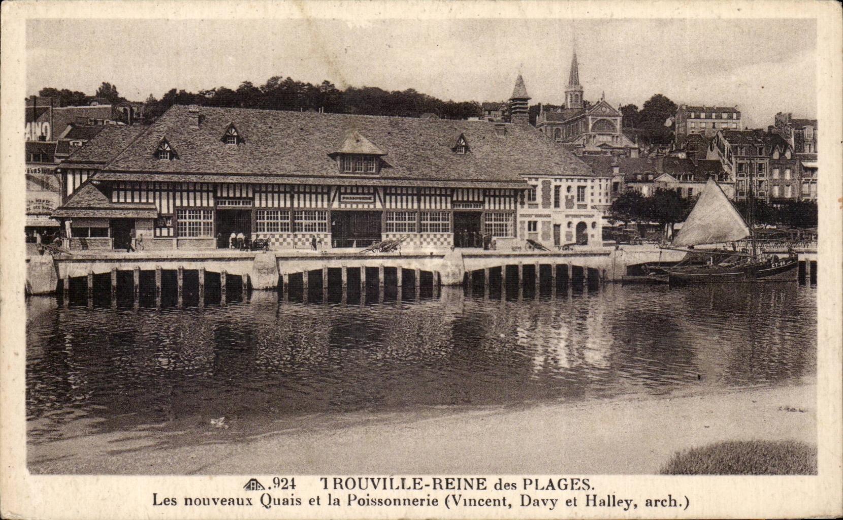 CPA Trouville new quays and the fish shop