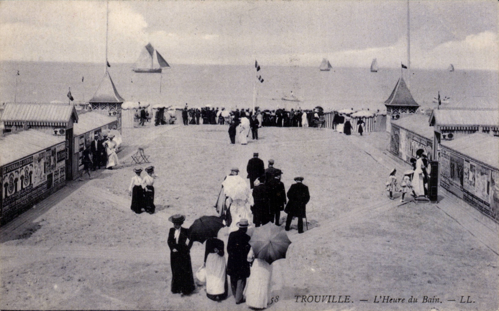CPA Trouville the hour of the bath