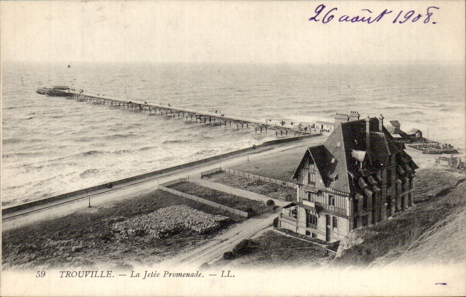 CPA Trouville the pier walk
