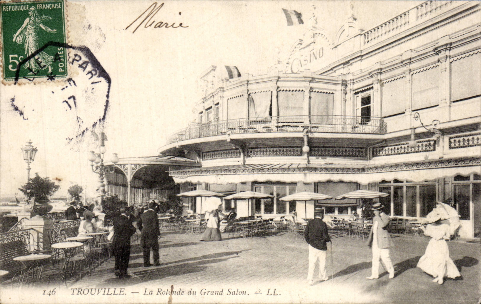 CPA Trouville the rotunda of the large living room