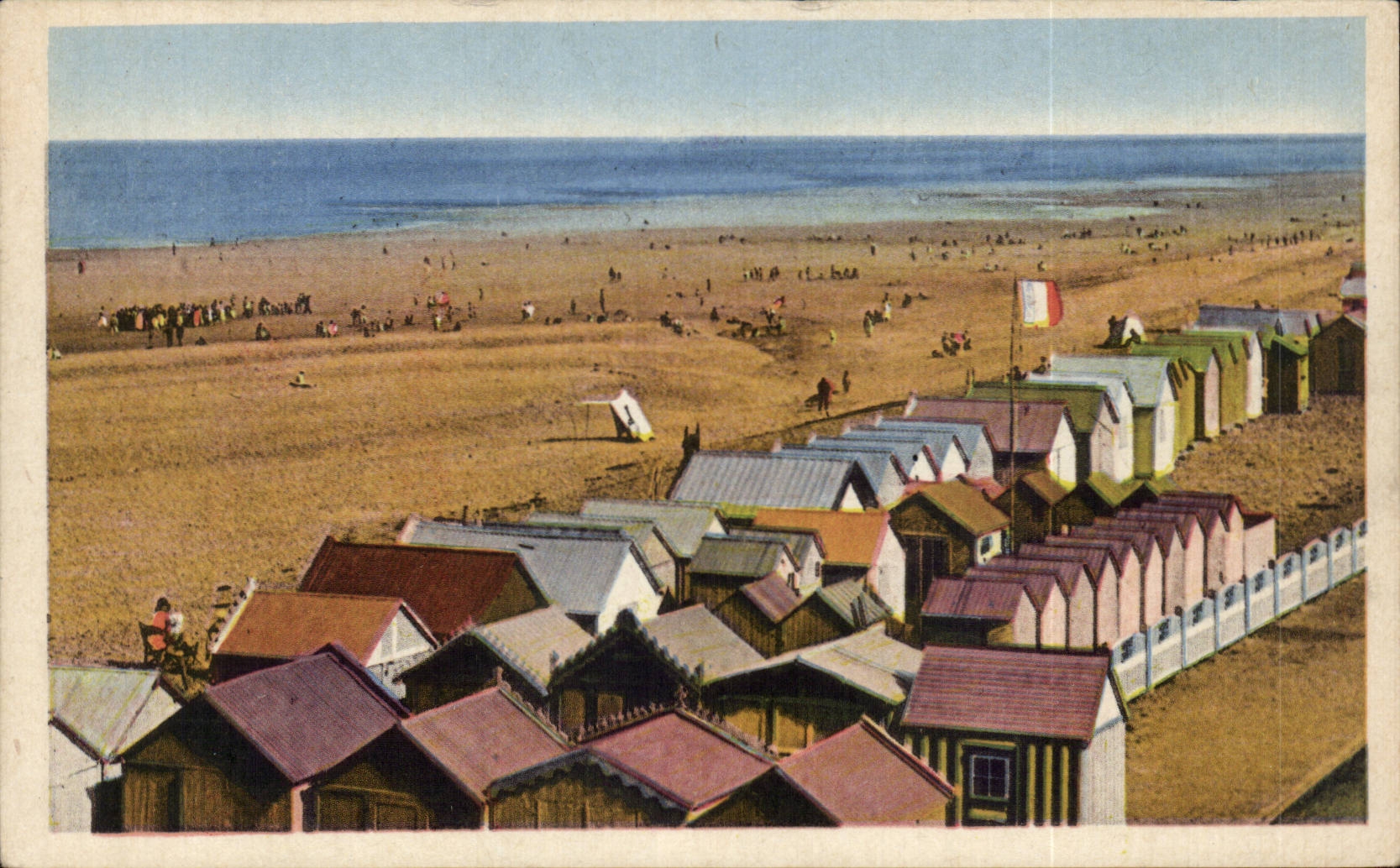 CPA Cayeux on sea Vue of the beach has low tide