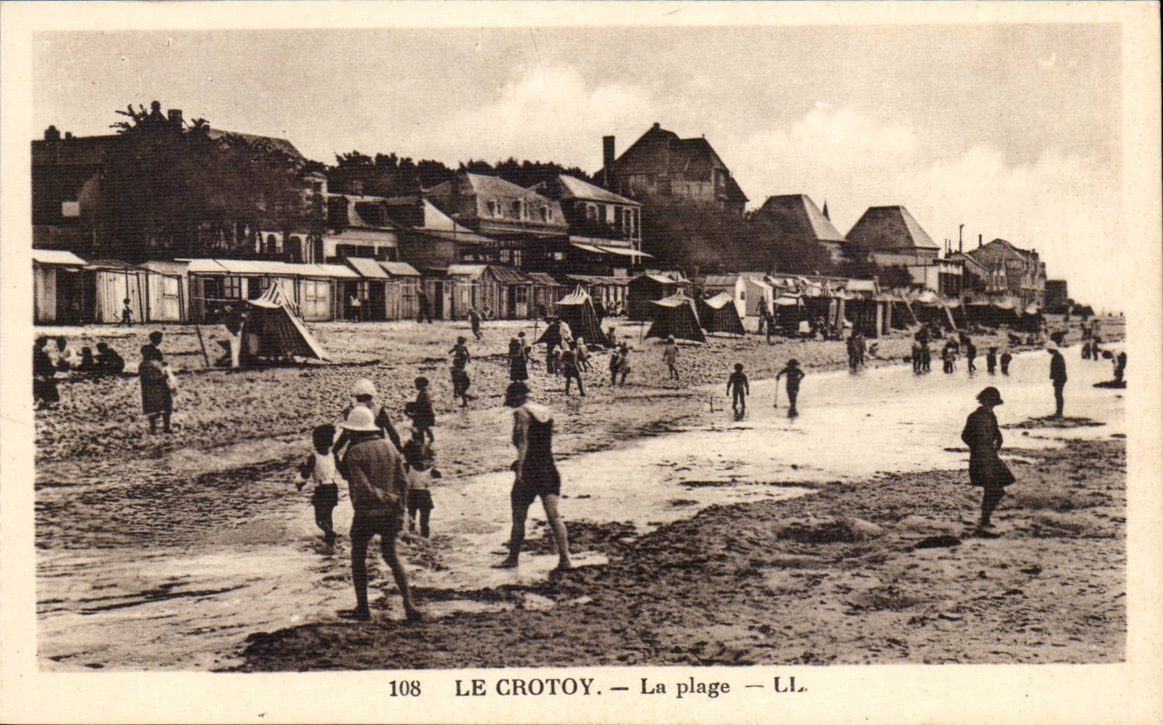 CPA Crotoy the beach