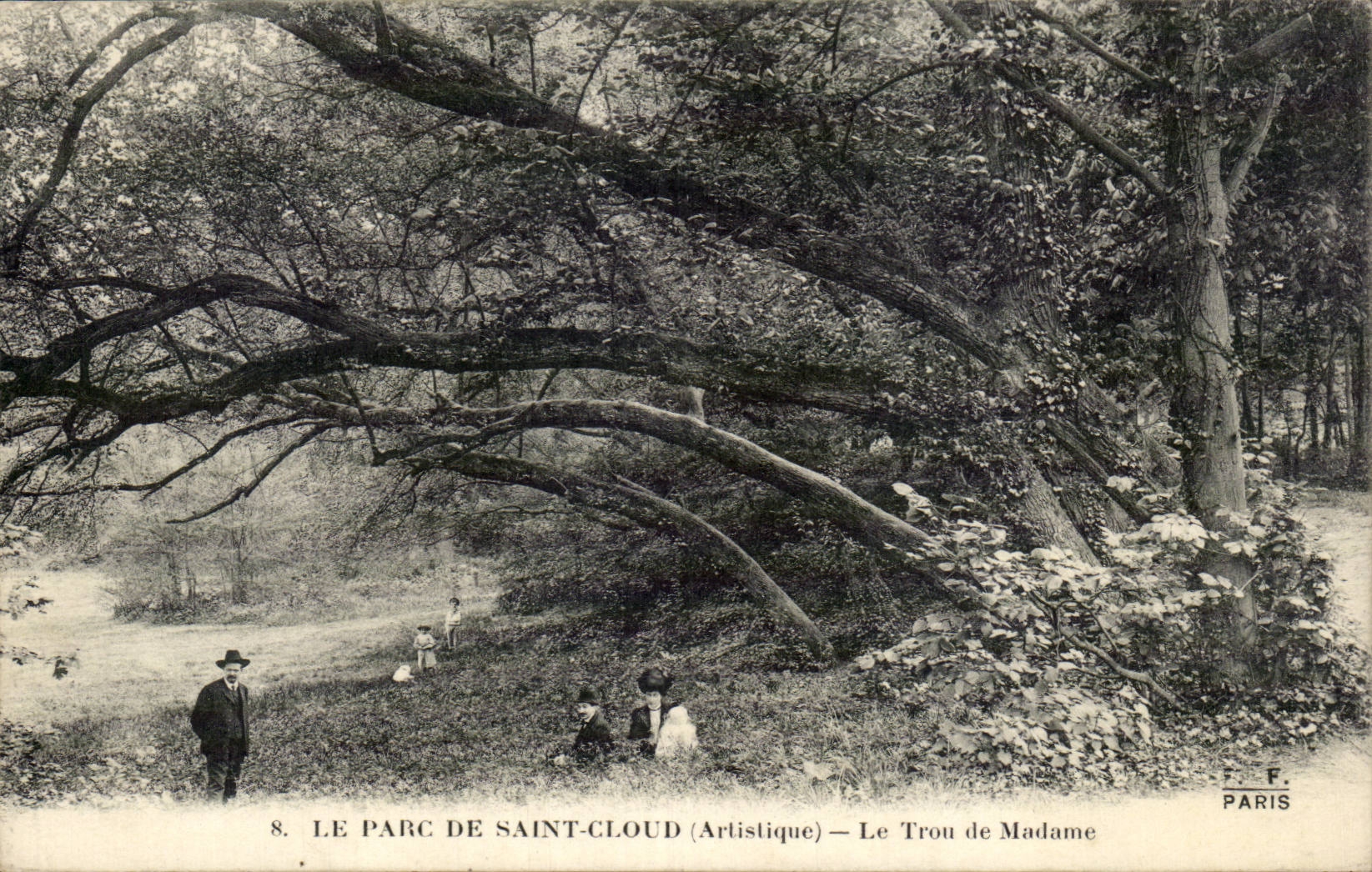 CPA Park of Saint Cloud the hole of Madam