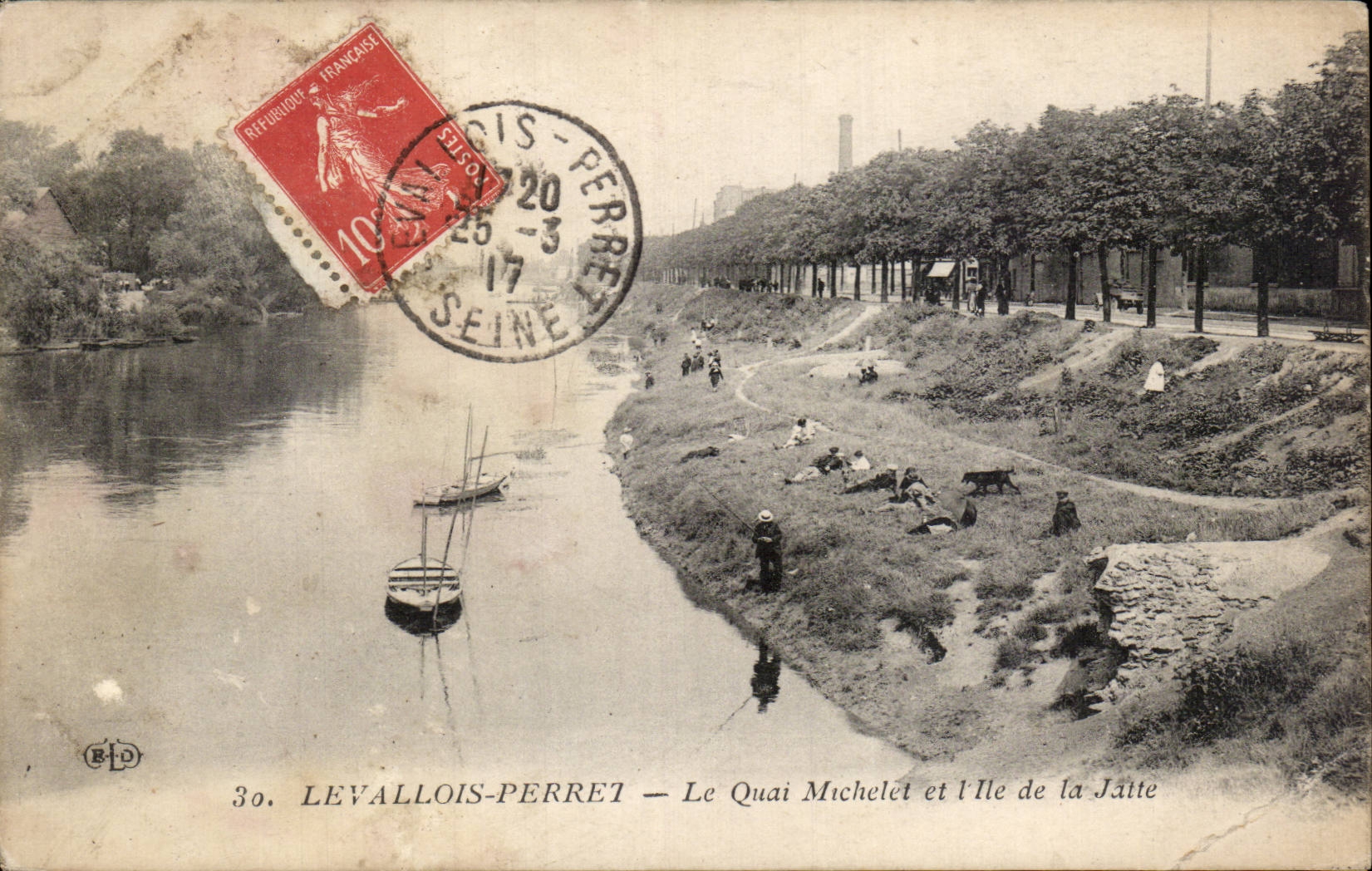 CPA Levallois Perret Le quai Michelet et l'ile de la Jatte