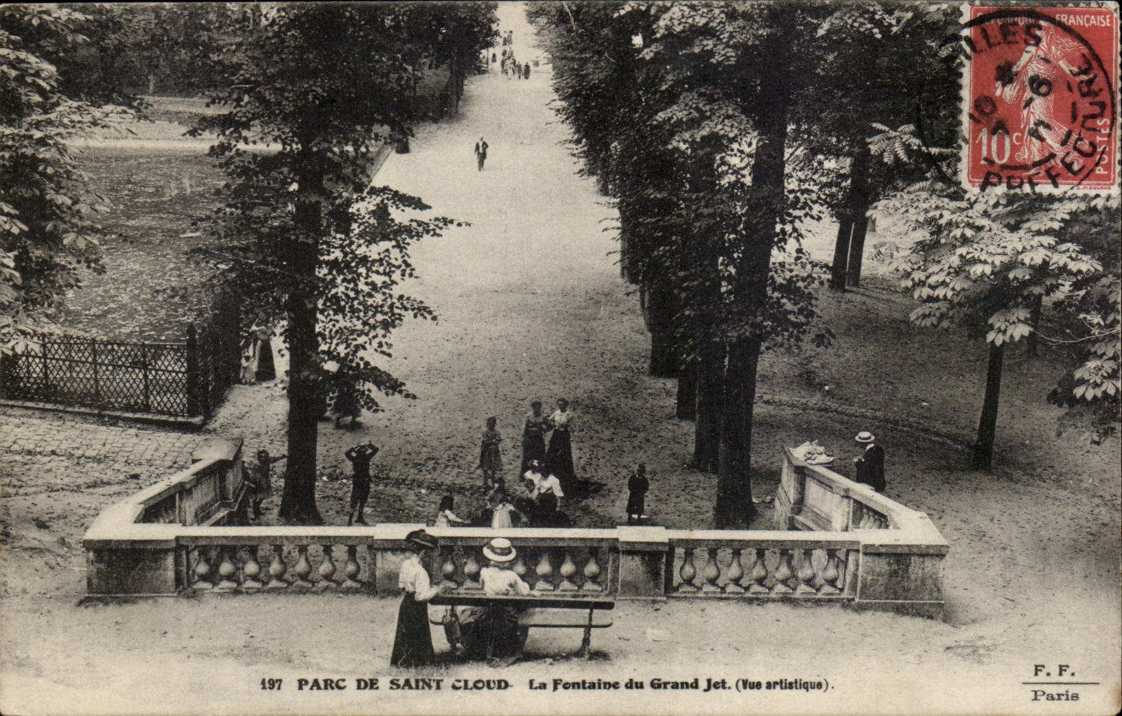 CPA Saint Cloud the park the fountain of the large jet