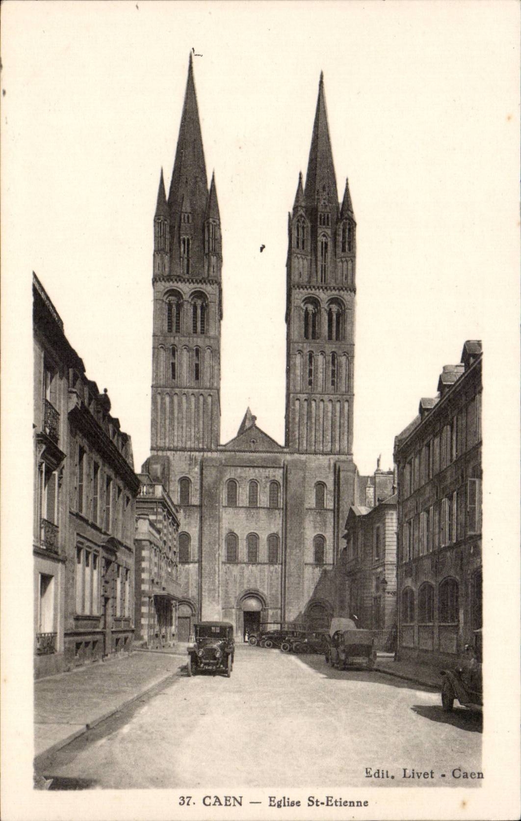 CPA Caen Kirche St Etienne