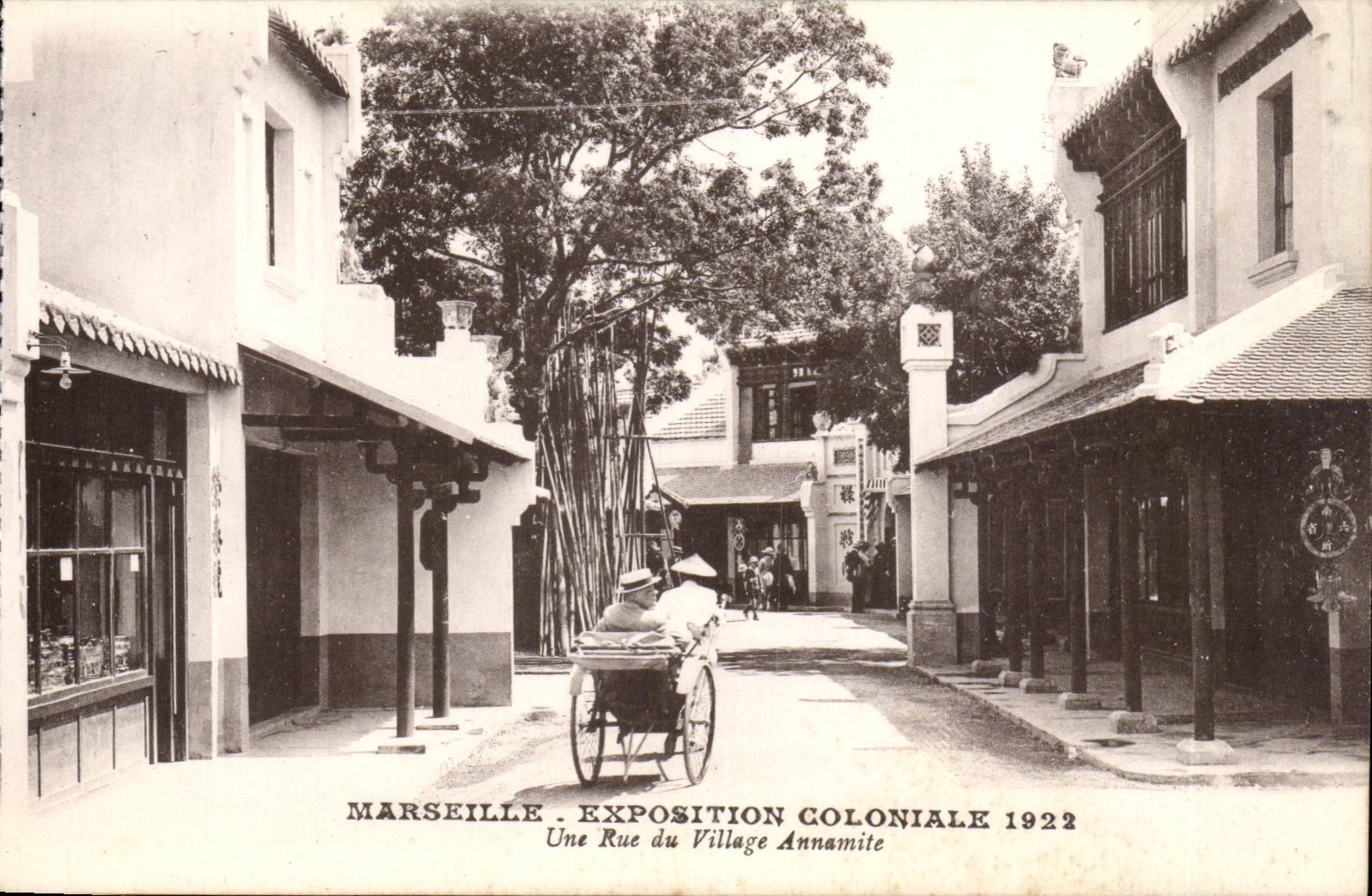 CPA Marseille Exposition coloniale 1922 Une rue du village Annamite