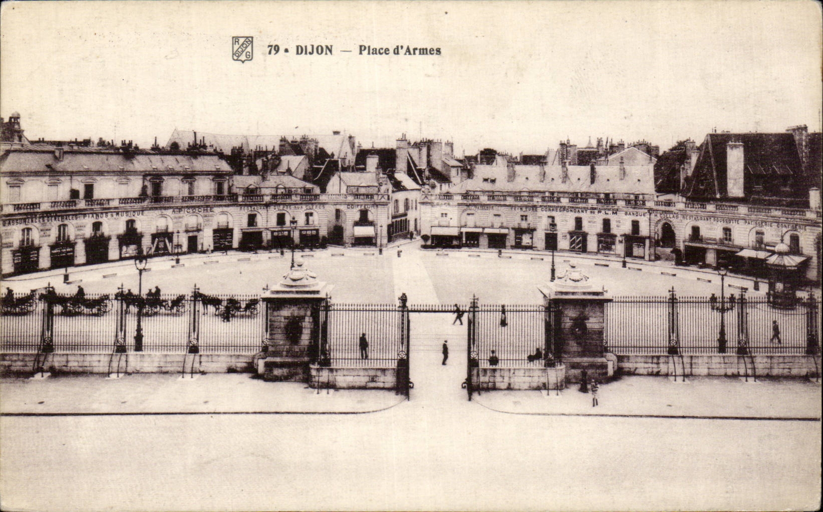 Dijon - Place of Weapons - CPA