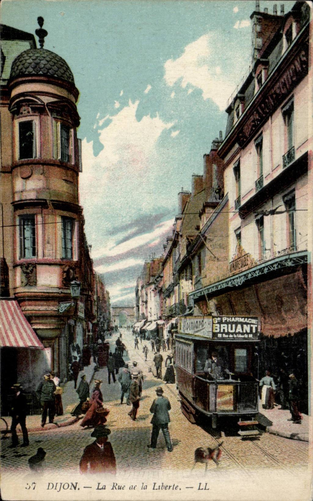 Dijon - die Strasse von Libert - Forderwagen - CPA