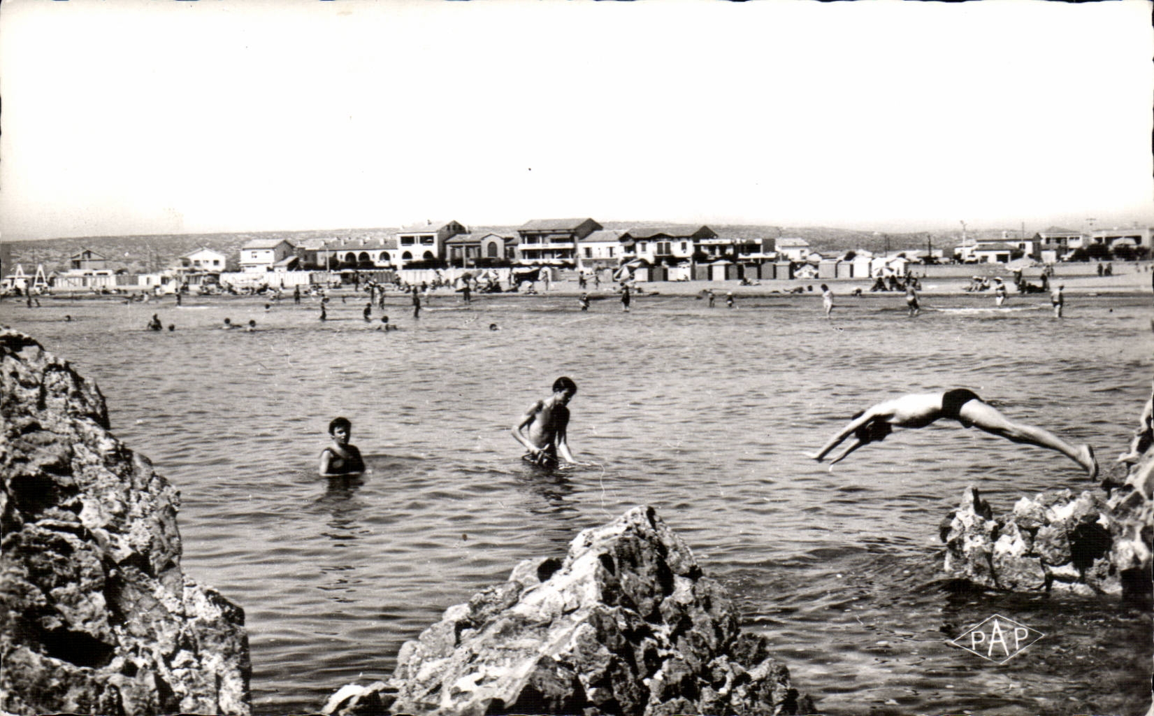 Port the News - the Hour of the Bath - CPA