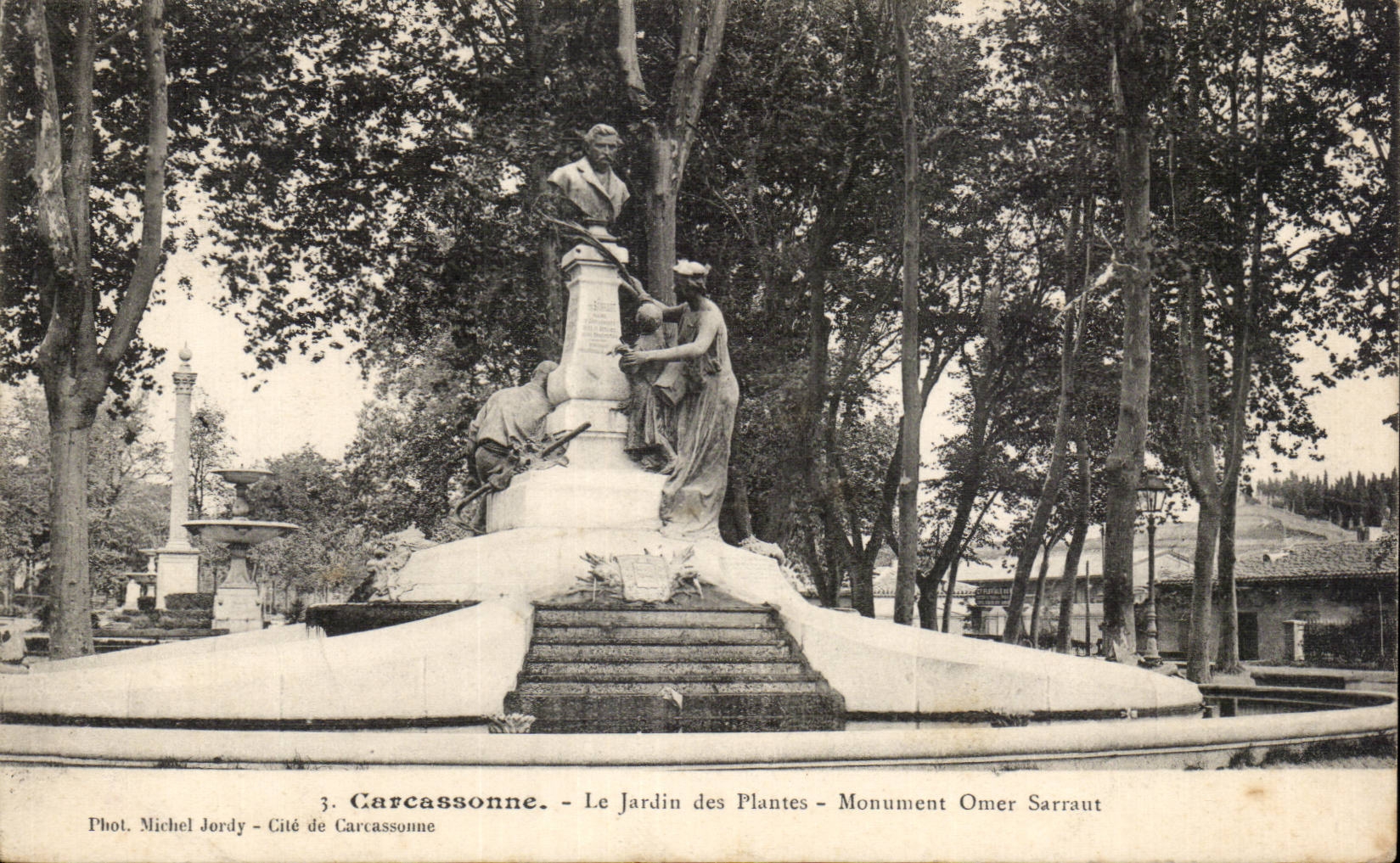 Carcassonne - the Botanical garden Monument Omer Sarraut - CPA