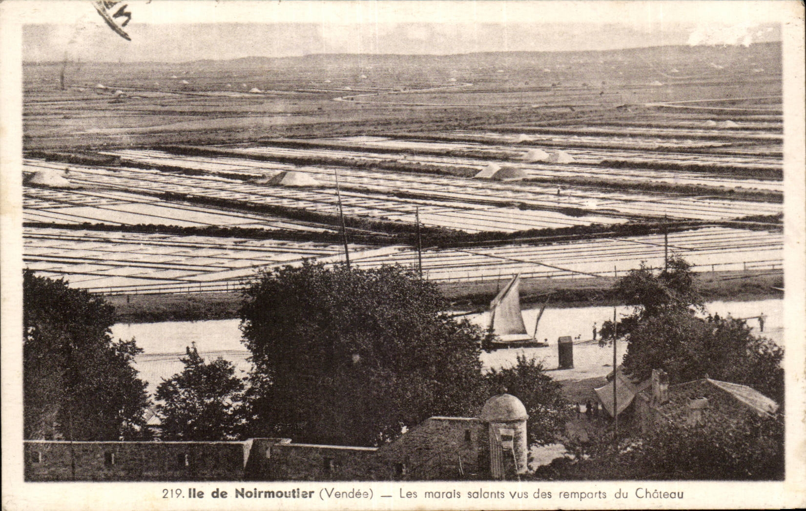 CPA Island of Noirmoutier saline marshes seen of the walls of the castle