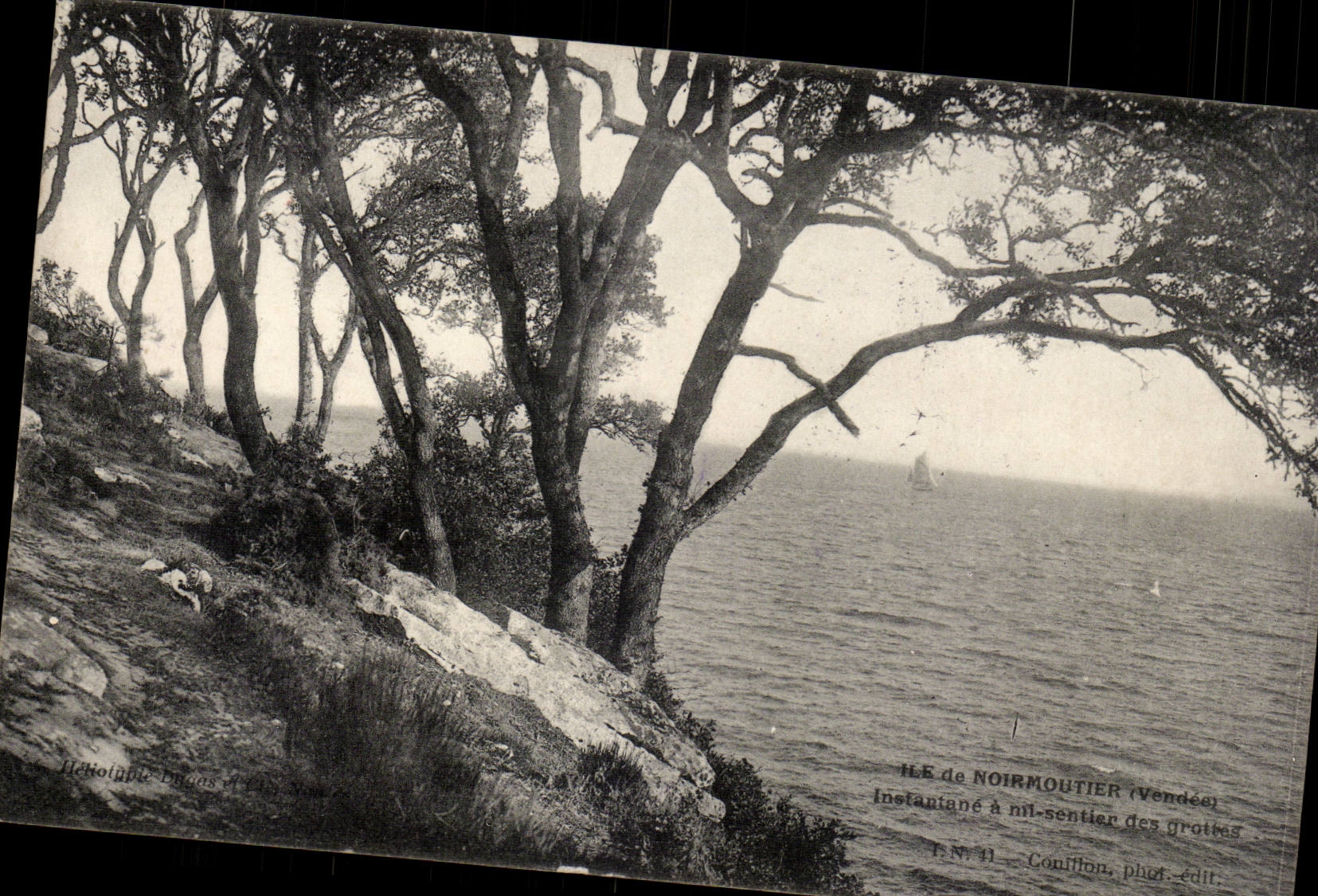 CPA Noirmoutier Instantane has semi way of the caves