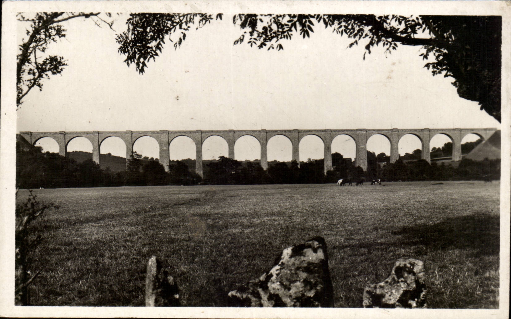 CPA Pensionnat St Gabriel St Laurent on Separates Viaduct of Barbin